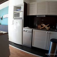 A port engaly 2, la cuisine avec lave-vaisselle et nombreux placards